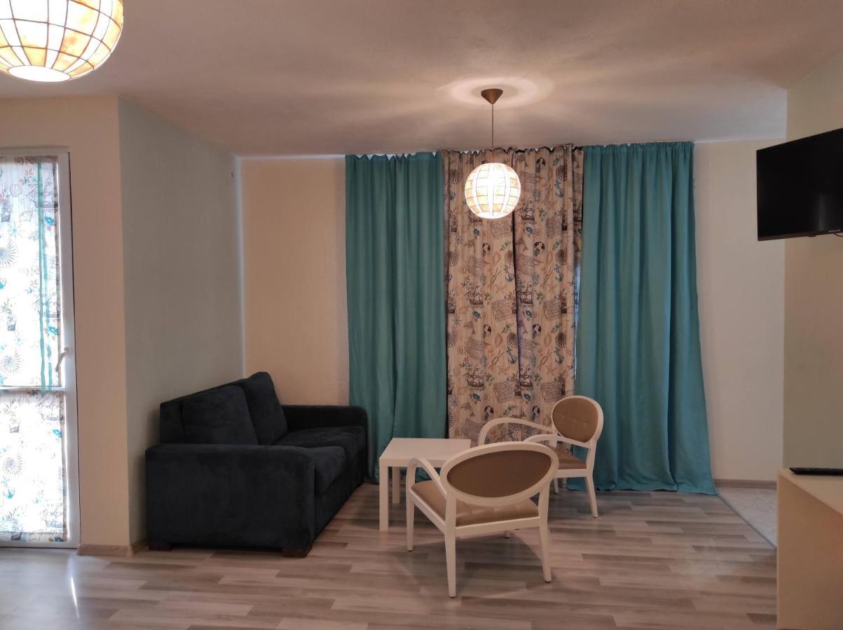 Belapartment Petrich  Bagian luar foto